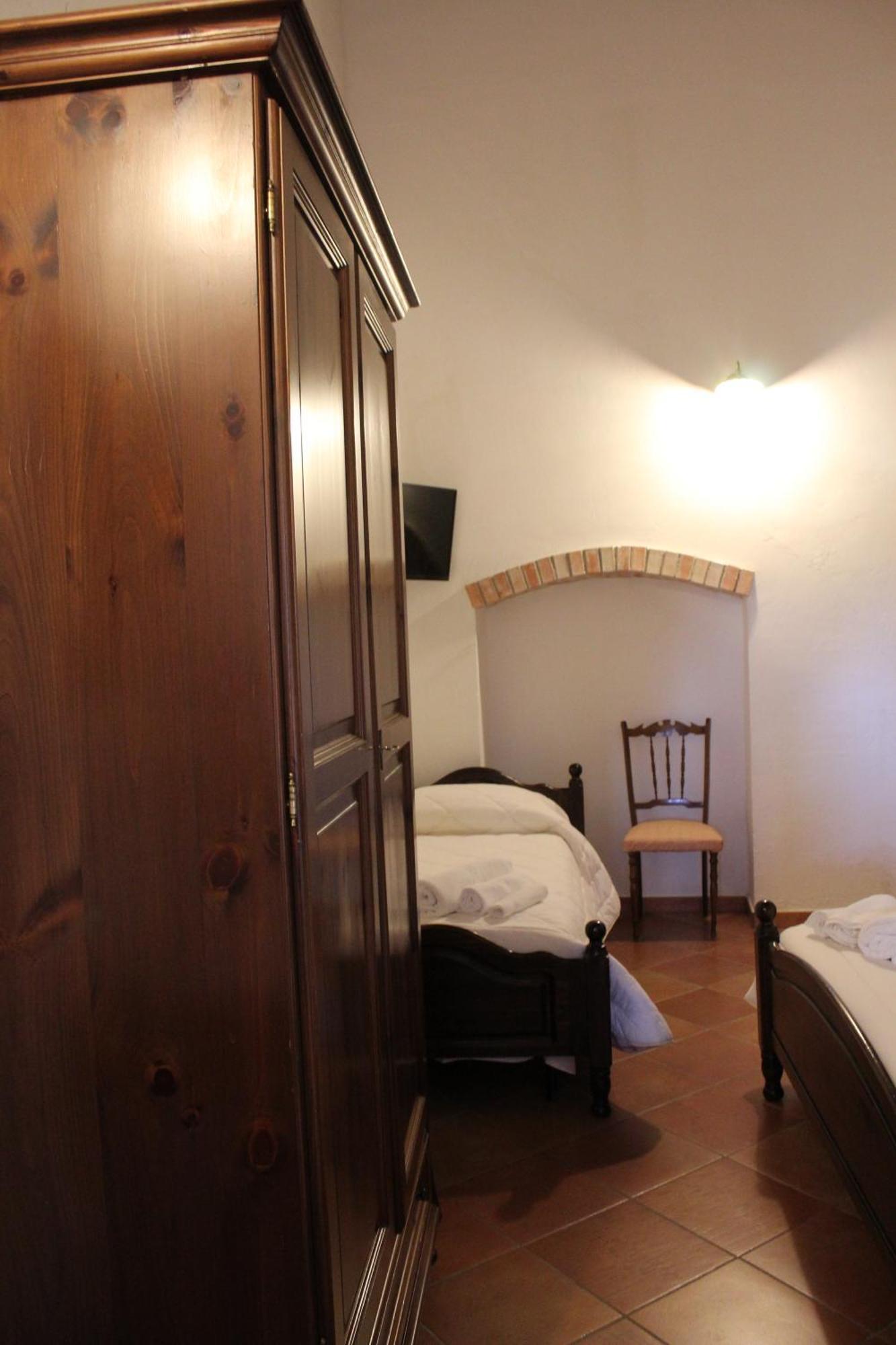 Ponte Calatrasi Agriturismo Roccamena Buitenkant foto